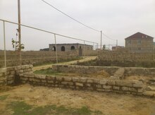 7.5 sot torpaq sahəsi, Qala qəs.