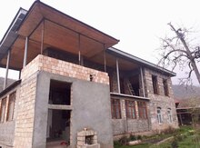 Həyət evi, Oğuz ş.