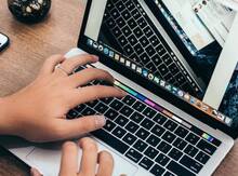 Apple MacBook Pro MPXX2 Silver