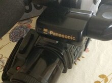 Videokamera "Panasonic M9000"