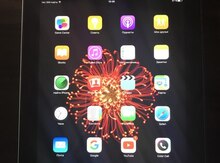 Apple iPad, 64GB