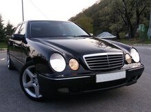 Mercedes E 200, 2001 il