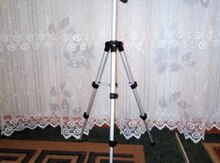 Tripod