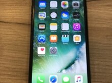 Apple iPhone 7