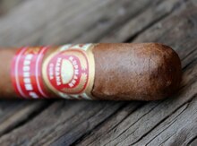 Siqar ''H.Upmann Magnum 46 Tubos''