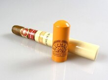 Siqar ''H.Upmann Magnum 50 Tubos''