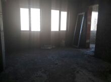 3-otaqlı yeni tikili, Inşaatçılar m., 150 m²
