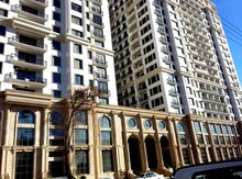 3-otaqlı yeni tikili, H.Cavid pr., 170 m²