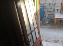 Qapı