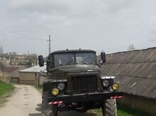Ural 375, 1990 il