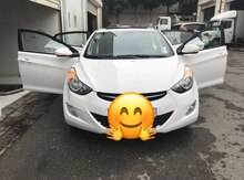 Hyundai Elantra, 2011 il