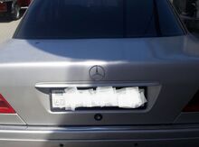 "Mercedes-Benz" baqaj qapısı