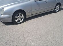 Mercedes 210 D, 2000 il