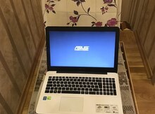 Noutbuk "Asus"