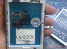 "Samsung Galaxy S4 Mini" platası