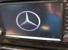 "Mercedes Benz E 210" monitoru