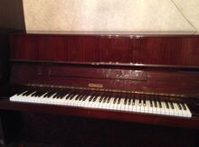 Pianino "Ronisch"