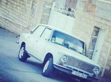 LADA (VAZ) 21011, 1984 il