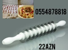 Əriştə kəsən