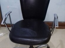 Gözəllik salonu üçün kreslo