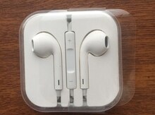 "Apple iPhone 5S" qulaqcıqı