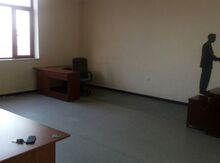 Ofis icarəyə verilir, Əhməd Rəcəbli küç.