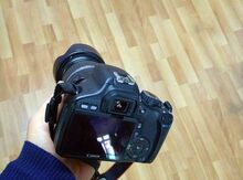 Fotoaparat "Canon 550D"