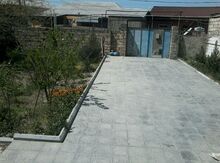 Həyət evi, Binəqədi qəs.