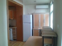 2-otaqlı mənzil kirayə verilir, Nərimanov r., 60 m²