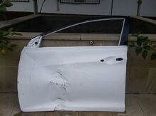 "Hyundai Elantra 2011" qapısı