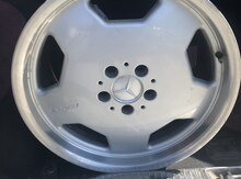 "Mercedes Benz" diskləri R17