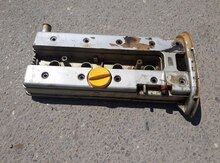 "Opel Vectra" mühərrik başlığı