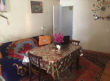 Həyət evi, Saray qəs.