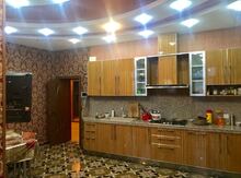 6-otaqlı yeni tikili, İnşaatçılar m., 272 m²