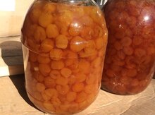 Mürəbbə "Ağ gilas"