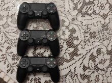 "Playstation 4" pultları