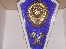 "Texniki texnikom" döş nişanı
