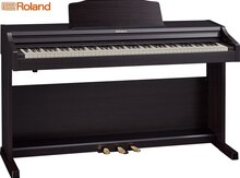 Pianino "Roland RP-501R"