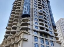 3-otaqlı yeni tikili kirayə verilir, Zivərbəy Əhmədbəyov küç. 52, 100 m²