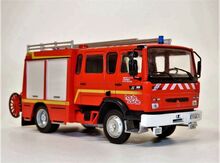 Коллекционная модель пожарного автомобиля "Renault VI S180 Metz fire department 1993"