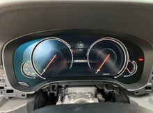 "BMW 5 Series (G30)" LED cihazlar paneli