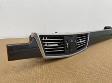 "Mercedes W212" üçün salon paneli