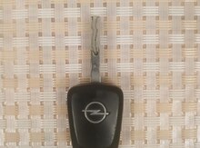 "Opel Astra" açarı