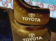 "Toyota" üçün universal çamurluq