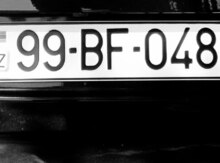 Avtomobil qeydiyyat nişanı - 99-BF-048