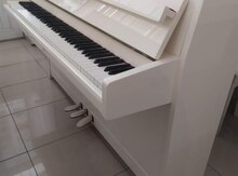 Piano "Petrof"