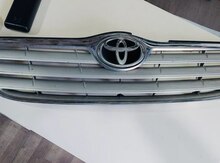 "Toyota Corolla" radiator barmaqlığı
