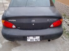 Hyundai Elantra, 1999 il