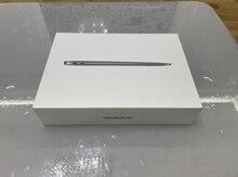"Apple MacBook M1" qutusu