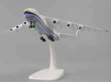 "Antonov An-225 Mriya" karqo təyyarə modeli